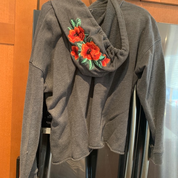 Cropped hoodie - Picture 4 of 4